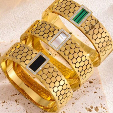 HAND CUFF