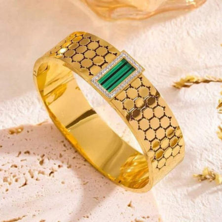 Stone Hand Cuff